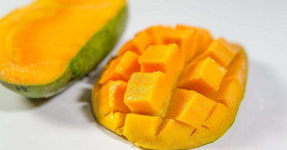 マンゴーは冷凍すると栄養価とカロリーが変化する？