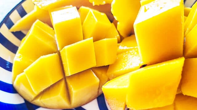 沖縄でマンゴー食べ放題のお店はある？開催時期や値段相場を検証！